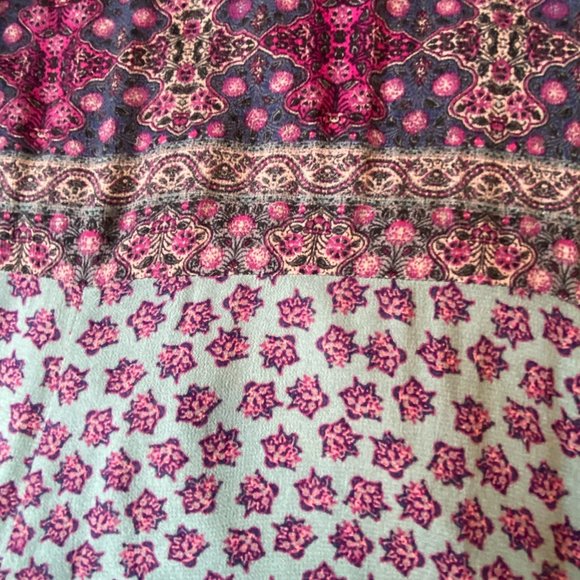 Long Sleeved Multi-coloured Mid-length Patterned Dress - Picture 5 of 10